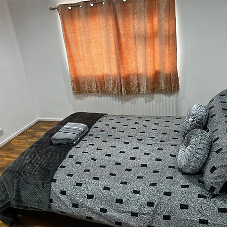 Good Priced Single Rooms In Hayes Northolt  Exterior foto